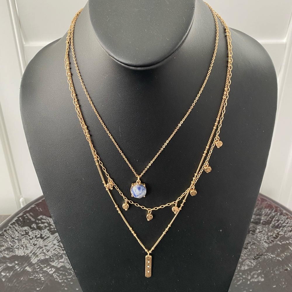 Fun (J) Three tier necklace